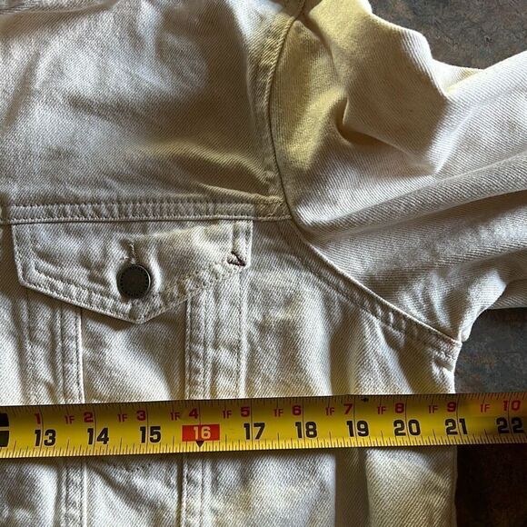 Basin and Range Denim Jacket Woman’s Large Off White Cream Jean Jacket - Picture 7 of 10